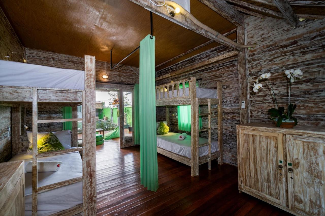 The Green Groves Nusa Lembongan Exterior foto